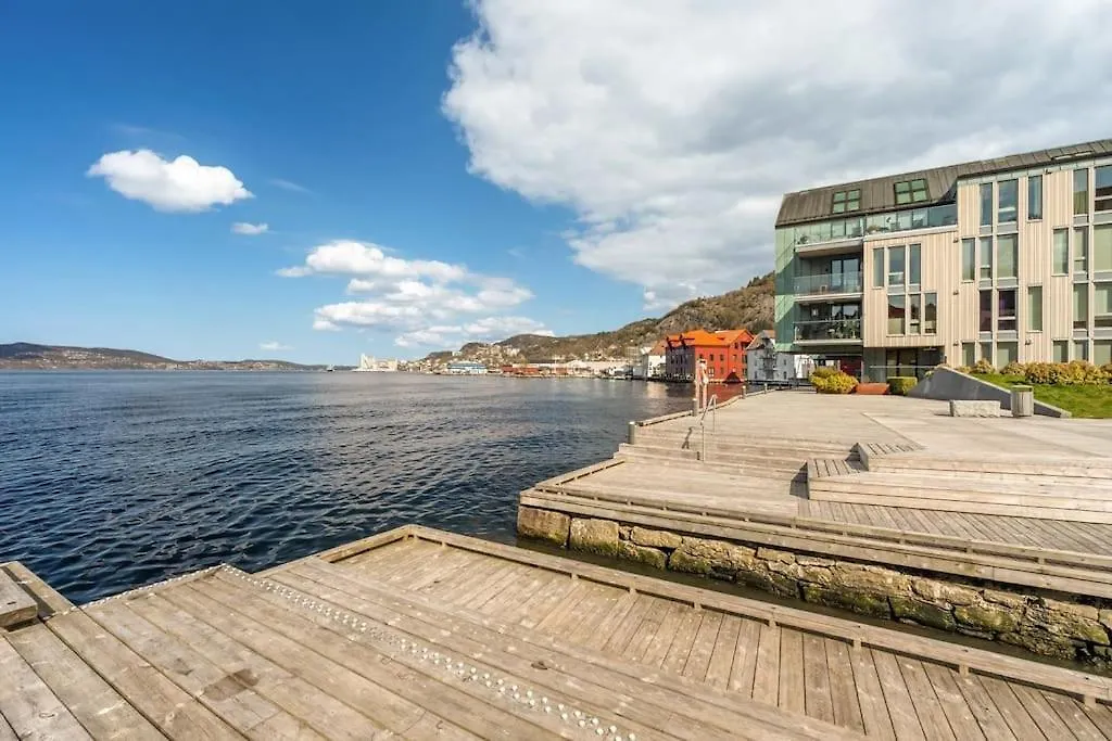 Dinbnb Apartments I Historical Seaside Apt I 500M To Bryggen - Value Bergen 0*,